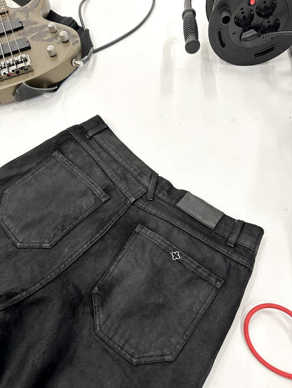 MANOPELLE WAXED DARK BLACK PANTS